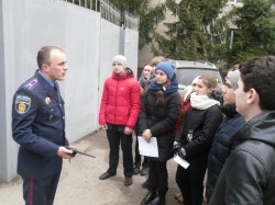 Учні 10-Б класу у Кіровоградському відділі поліції