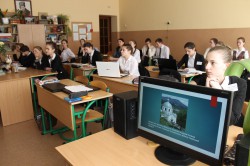 Інформаційна година у 10-В класі «Модест Сосенко»